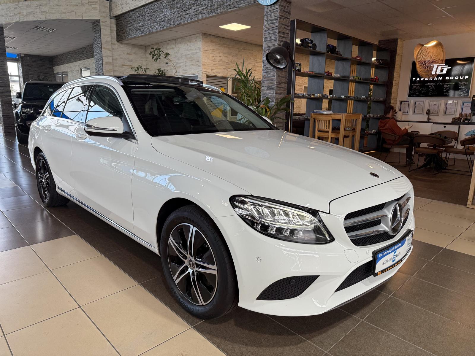 Mercedes-Benz C-Class ACC*SHZ*AHK*Navi*LED*Totwinkel*Pano*, миниатюра 3