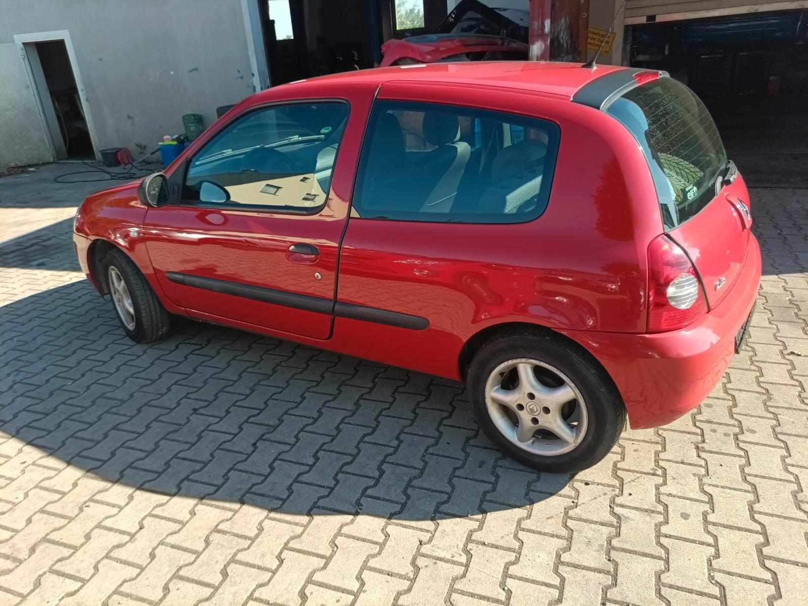 Renault Clio Access 1.2 Renault Eco2