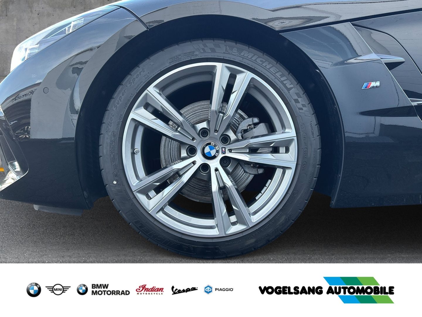 Fahrzeugabbildung BMW Z4 sDrive20i,M Sport,HeadUp,Rückfahrk.,H&KSound,