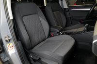 Volkswagen Golf VIII 1.5TSI Life RKam Navi Matrix HuD Totwi