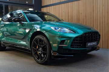 2022 Aston Martin DBX — миниатюра 11