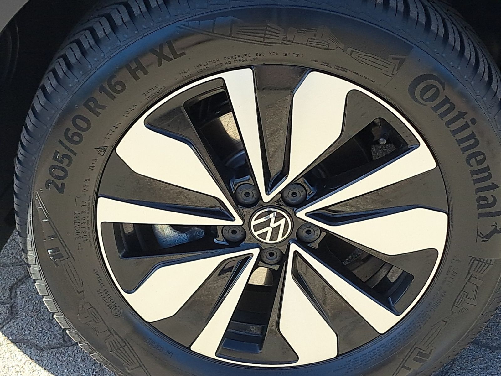 Volkswagen T-Cross - Bild 6