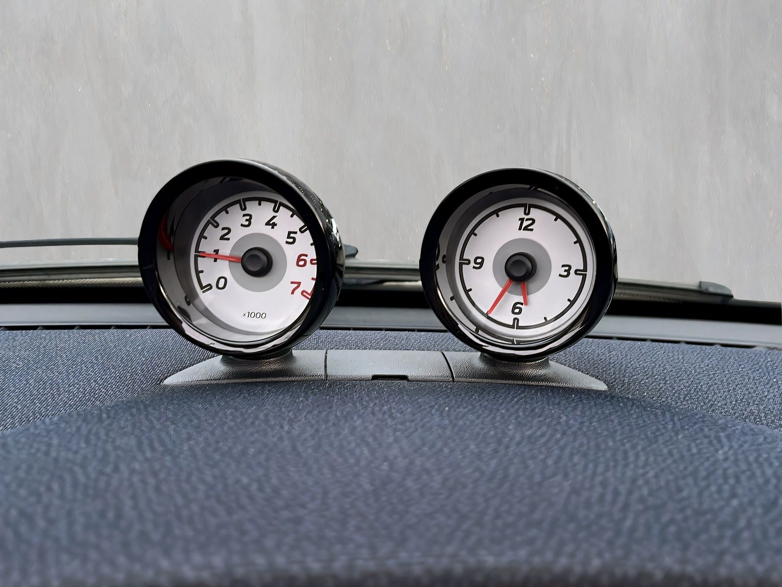 Fahrzeugabbildung Smart ForTwo Cabrio MHd AUT. KLIMAAUT. SITZHEIZUNG