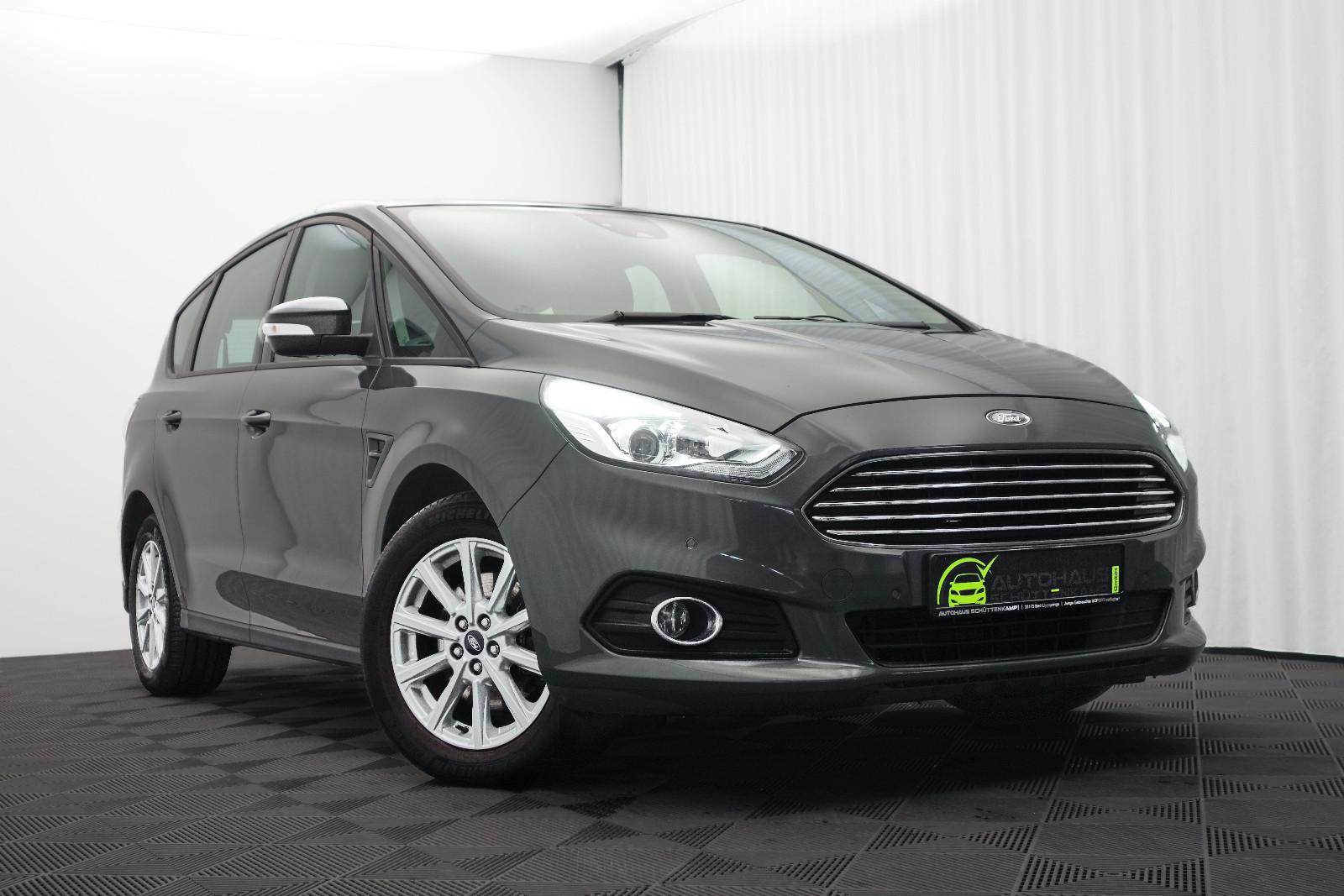 Ford S-Max Business Aut. 7SITZE+NAVI+TEMPOMAT+8xREIF