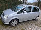 Opel Meriva 1.6 TWINPORT Easytronic - - Opel Meriva mit Halbautomatikschaltung