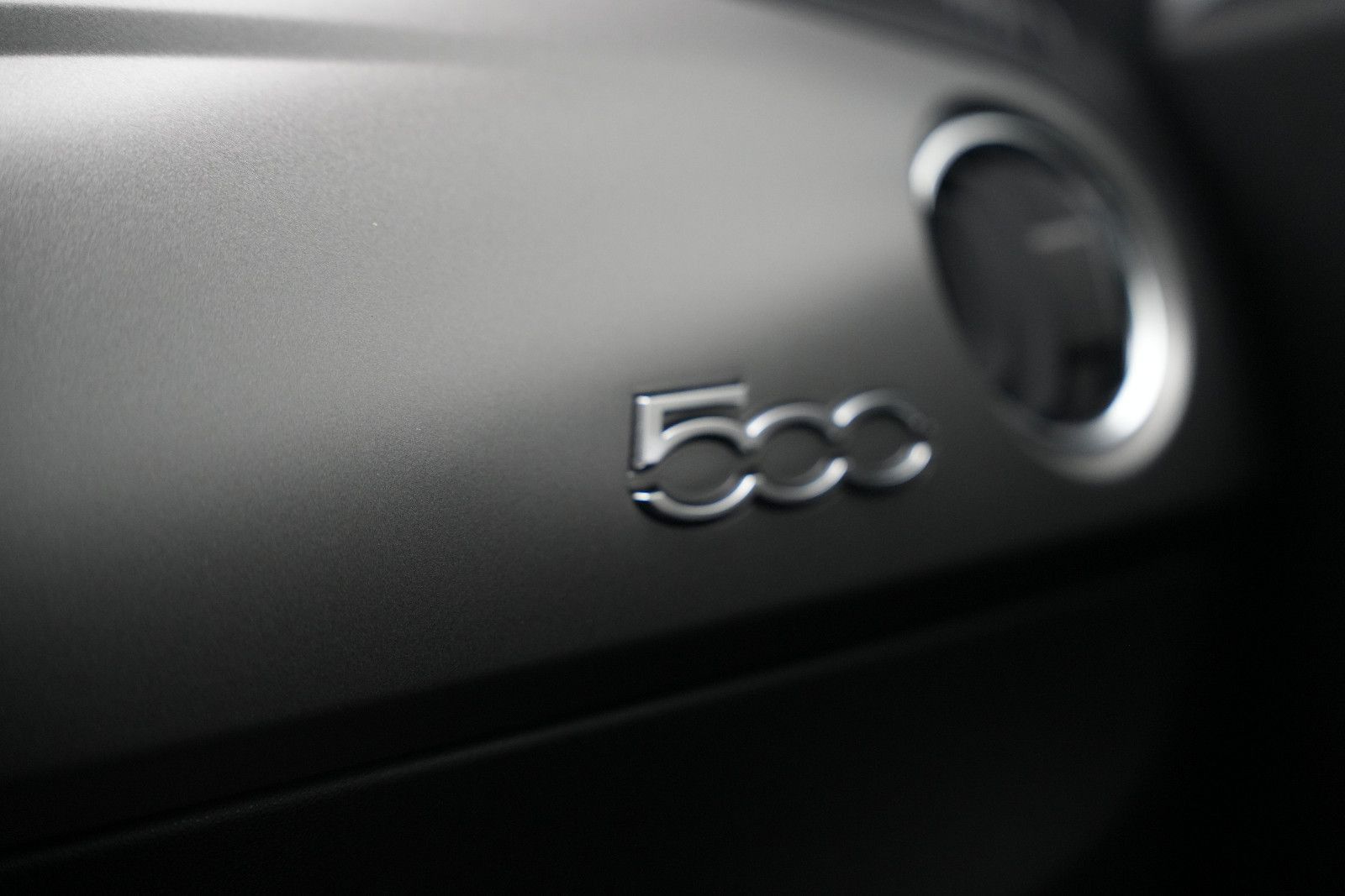 Fahrzeugabbildung Abarth 595 *BeatsAudio*SportsitzeAbarth*PDC*