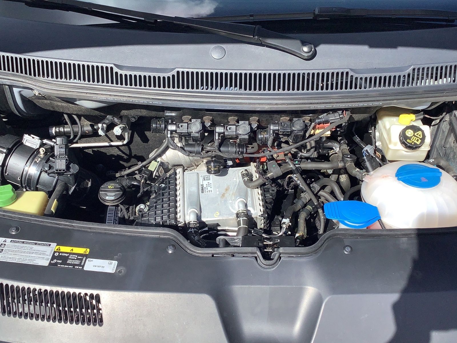 Fahrzeugabbildung Volkswagen T6 Multivan TDI 4M DSG GEN SIX LED ACC STH NAVI