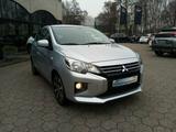 Mitsubishi Space Star 1,2 Select+ CVT - Mitsubishi Space Star: Automatik