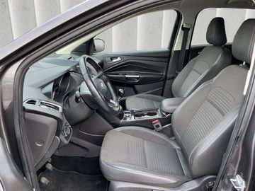 Ford Kuga - 10