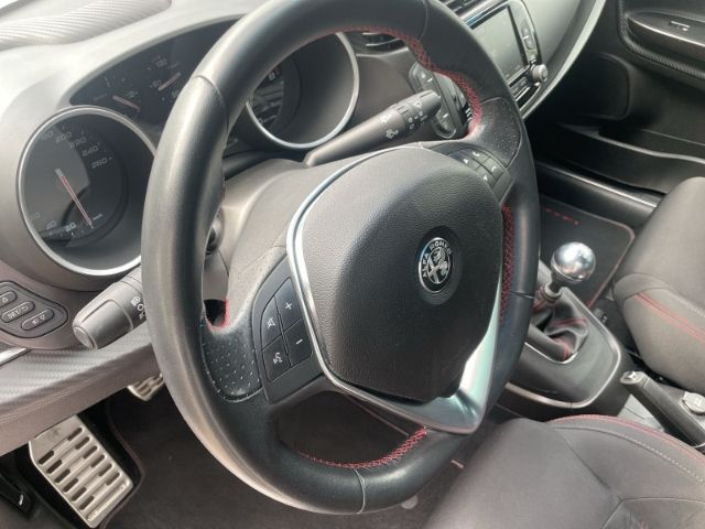 Fahrzeugabbildung Alfa Romeo Giulietta 1.4 TB 16V Sprint Navi, DAB, Einparkhi
