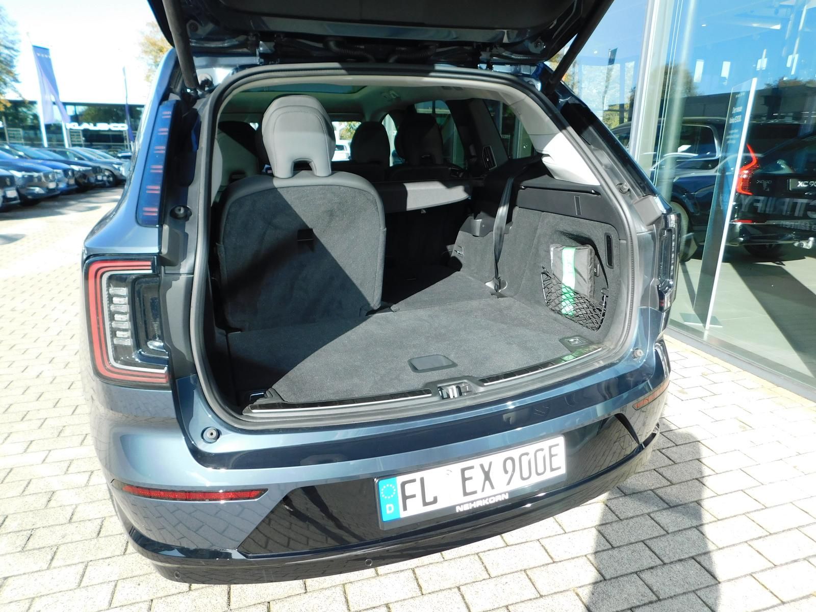 Fahrzeugabbildung Volvo Plus Executive Edition