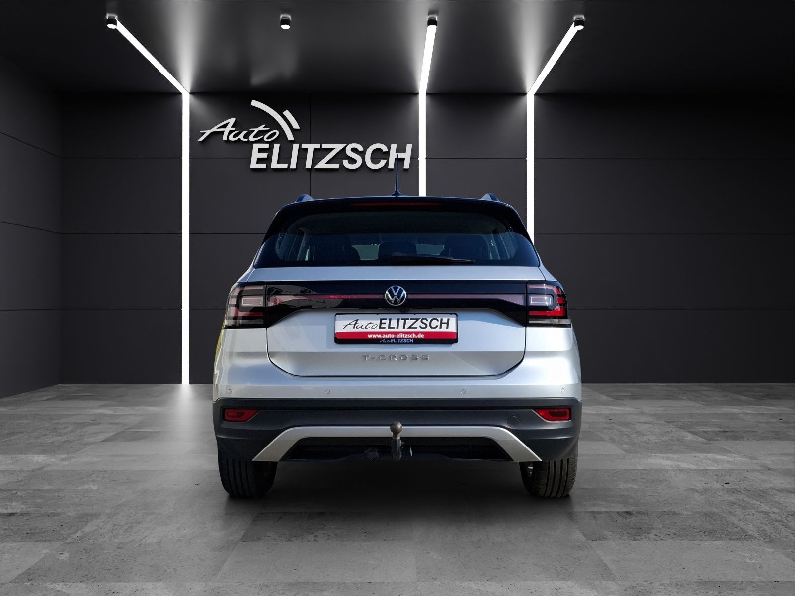 Fahrzeugabbildung Volkswagen T-Cross TSI Life AHK AID Climatronic ACC RFK SH