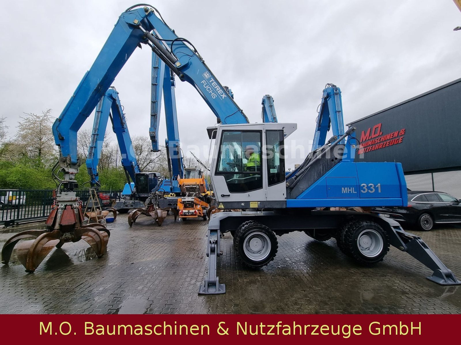 Fahrzeugabbildung Fuchs MHL 331 / ZSA / AC / Hochfahrbare Kabine /Magnet