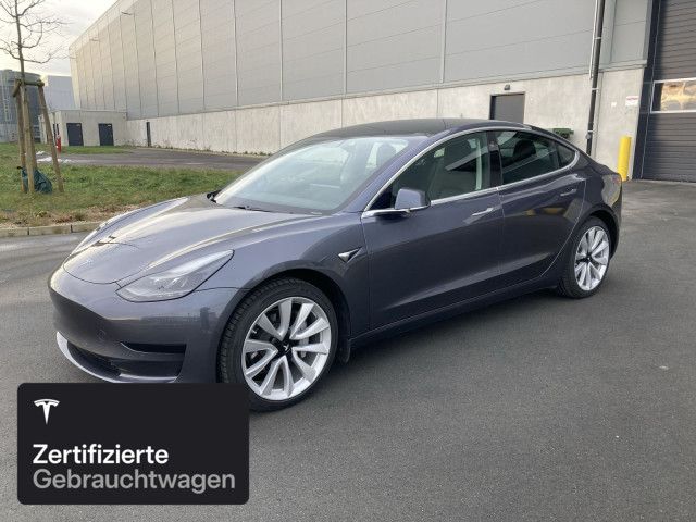 Tesla Model 3 Rear-Wheel Drive