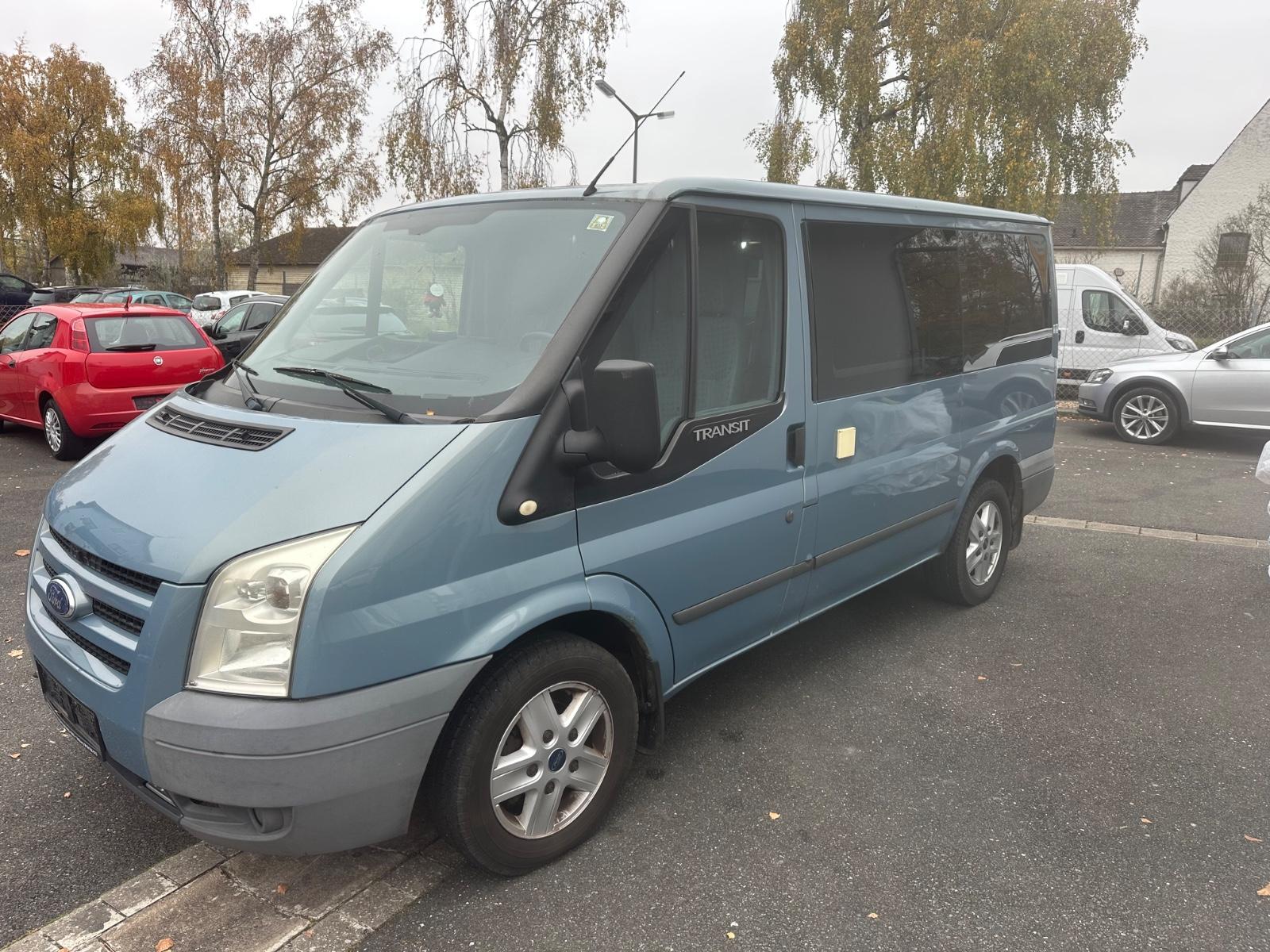 Ford Transit 9-Sitzer / Wohnmobil-Umbau