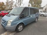 Ford Transit 9-Sitzer / Wohnmobil-Umbau