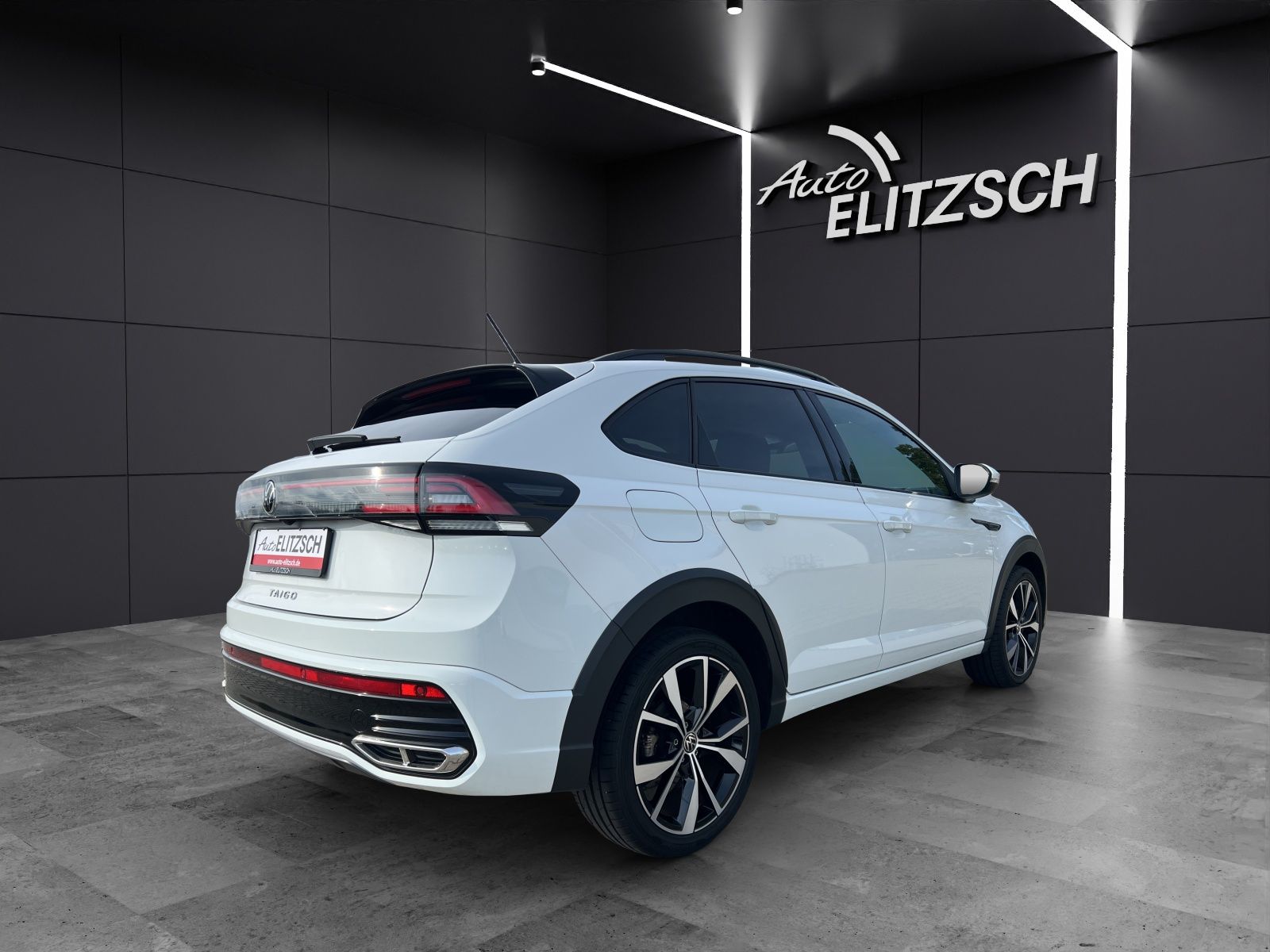 Fahrzeugabbildung Volkswagen Taigo R-Line TSI DSG IQ.Light ACC SHZ RearView N