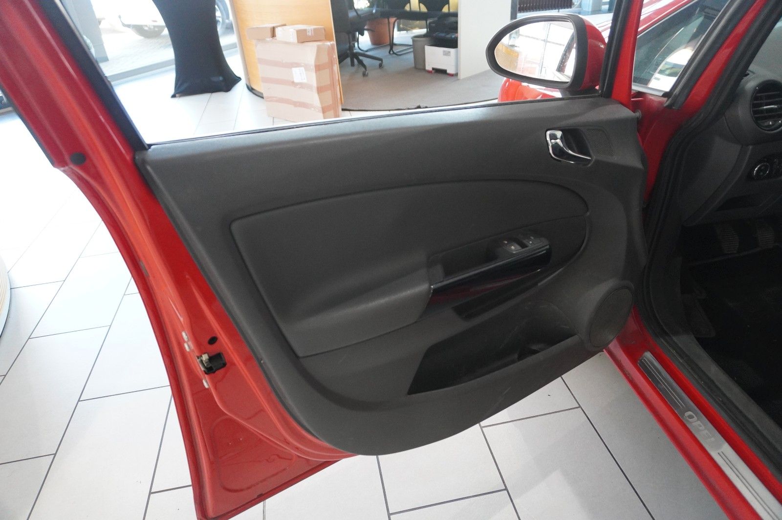 Fahrzeugabbildung Opel Corsa D 1.4 TÜR 150 JAHRE KLIMA/SHZ/TEMP./SPORT