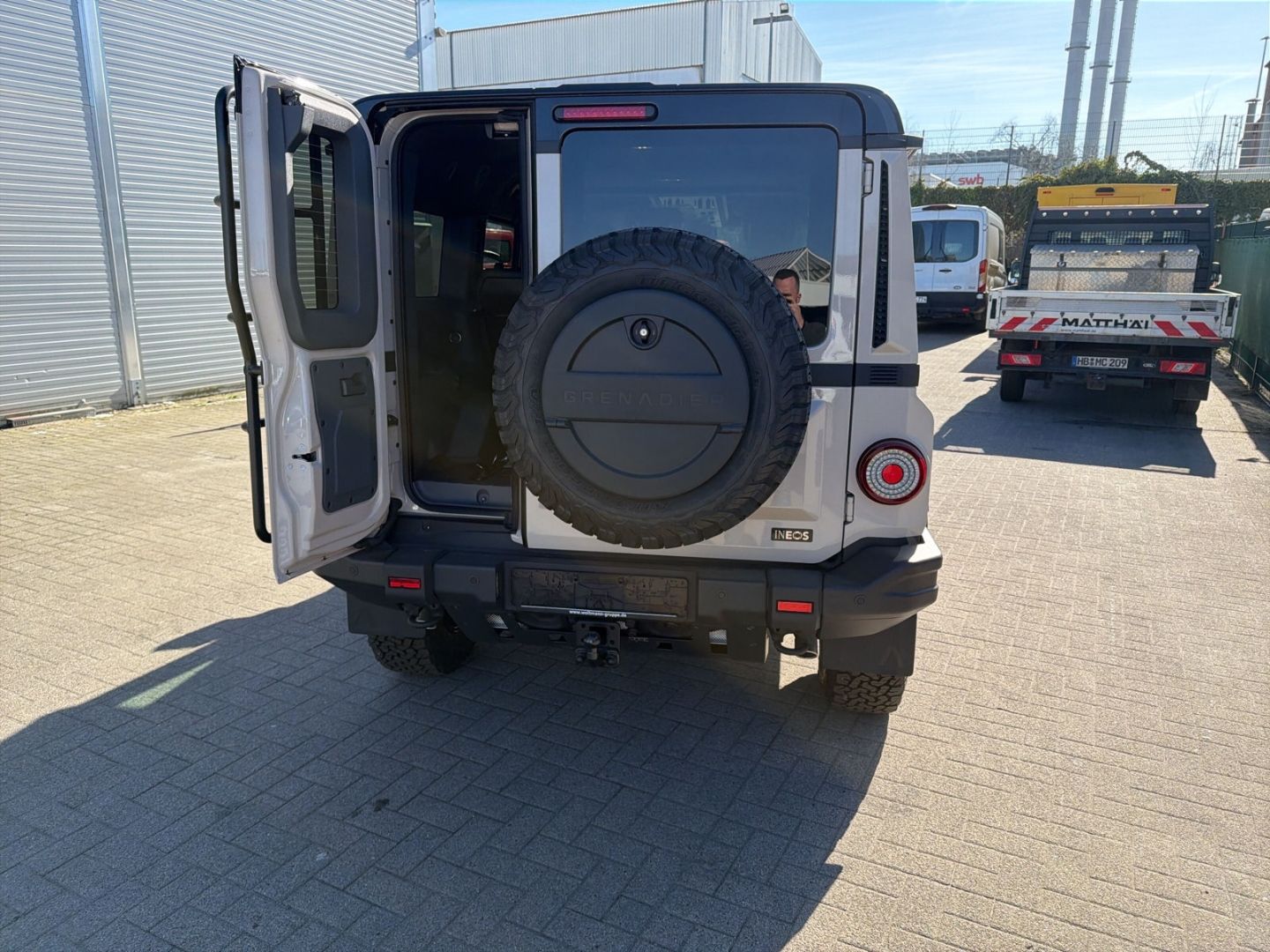Fahrzeugabbildung INEOS Grenadier 1924 Limited 3.0 Diesel LAGERBONUS AHK