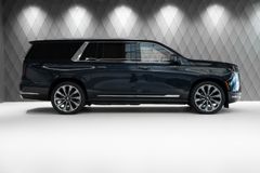 Escalade ESV2025 FACELIFT 4WD LUX PRM GREY/BEIGE