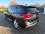 BMW X3 M40d - H&K, Carbon, HUD, StandH,M-Sitze, 360° - BMW X3 M40: Von Privat