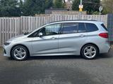 BMW 218d GT M Sport, AHK, Pano,17+19Zoll - silberne BMW 218 Gran Tourer