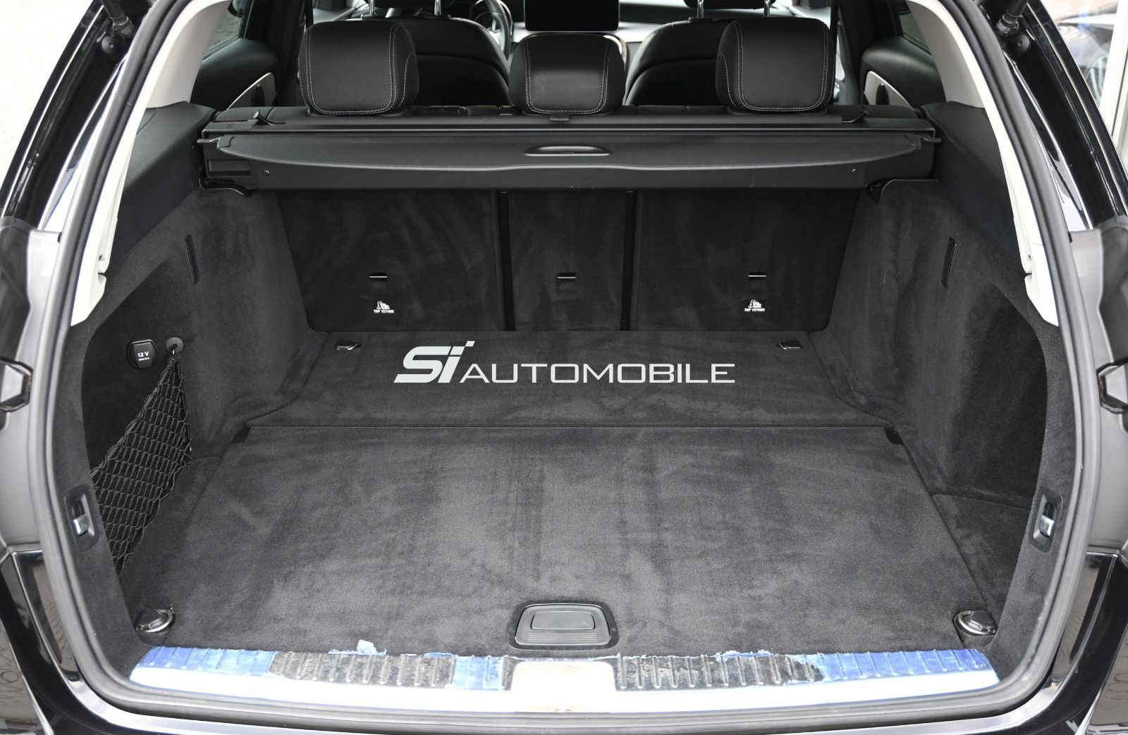 Fahrzeugabbildung Mercedes-Benz C 300 T Aut. Avantgarde °NIGHT°MULTIBEAM°KAMERA°