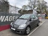 Mercedes-Benz A -Klasse A 180 Avantgarde *AUTOMOTIK *TÜV *AHK - Mercedes-Benz A-Klasse: Auto