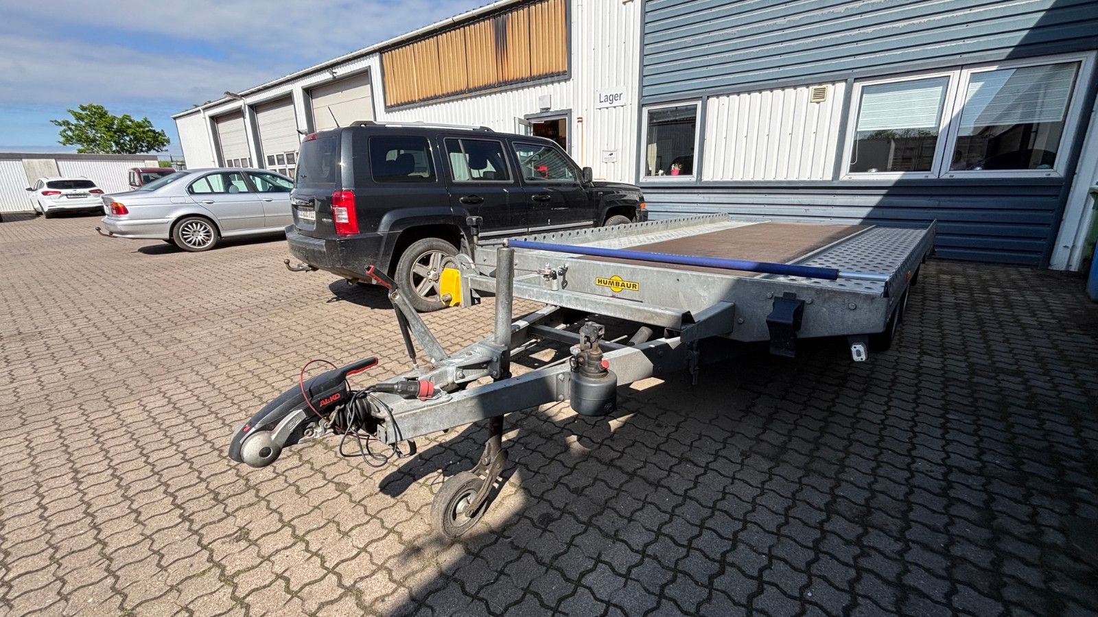 Fahrzeugabbildung Humbaur Lemans 3000