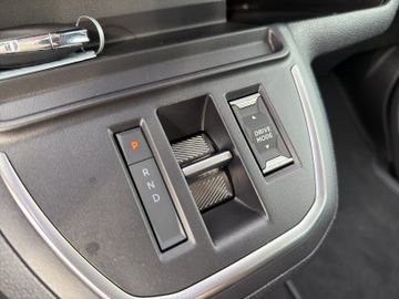 Peugeot Traveller Allure L2 HDI 180 AHK+Kam+Standheizung