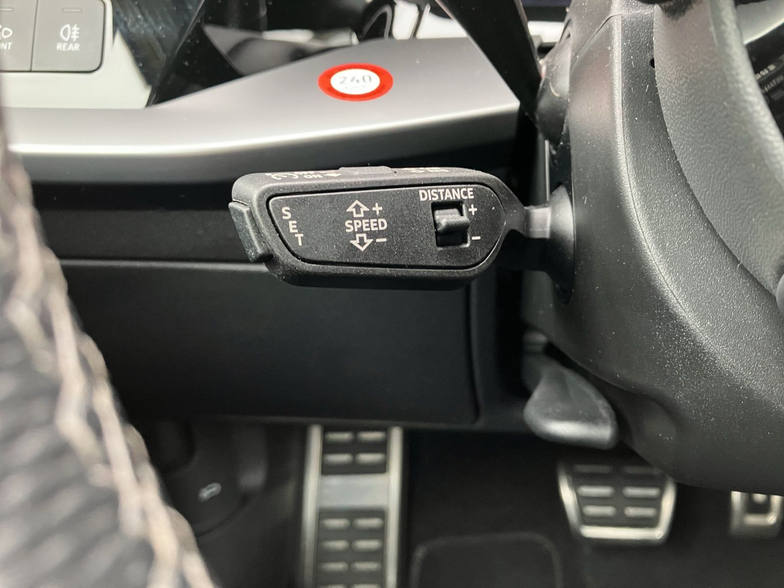 Fahrzeugabbildung Audi A3 Limousine 40 TDI quattro MATRIX NAVI STANDH K