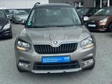 Skoda Yeti 1.4 TSI Green tec DSG Ambition - Skoda Yeti Gebrauchtwagen in Hamburg