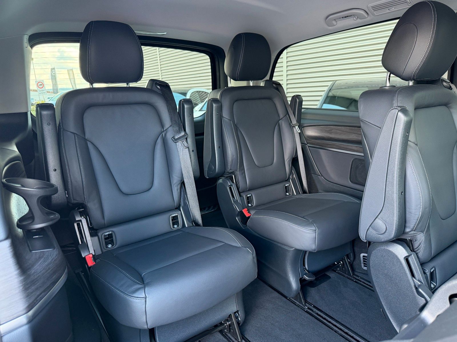 Fahrzeugabbildung Mercedes-Benz V 250 d AVA DISTRONIC 360Kamera elektr. Türen