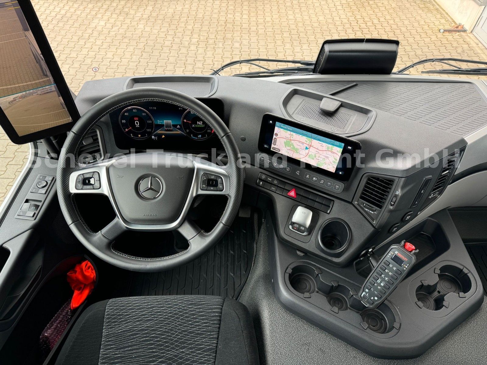 Fahrzeugabbildung Mercedes-Benz Actros 1840 L  Multilift FTR12 Absetzkipper Funk