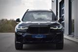 BMW X7 M50i MASSAGE LASER LUFT PANO AMBIENTE B&W - BMW X7 aus 2020