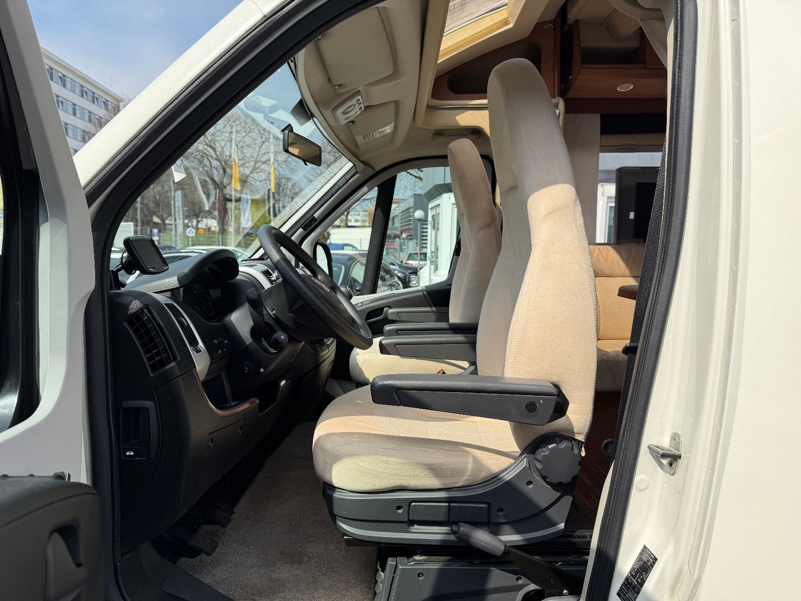 Fahrzeugabbildung Carthago TOURER C1 T 145 H FIAT DUCATO MAXI SOLAR TV SAT