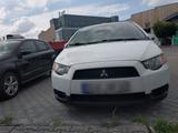 Mitsubishi Colt weiß BJ 2012 TÜV neu inkl.... - gebrauchte Mitsubishi Colt aus dem Jahr 2012