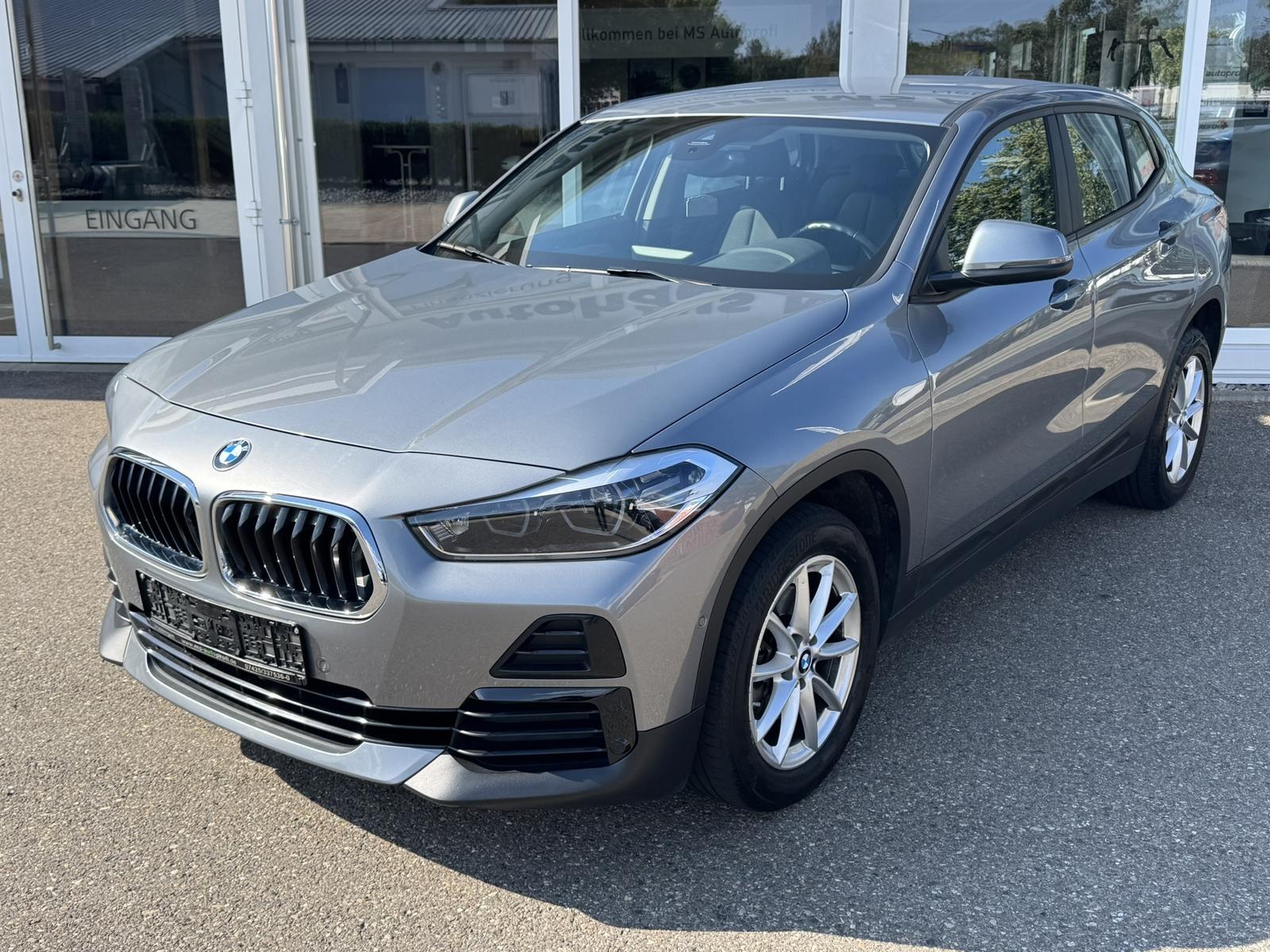 BMW X2 sDrive 18 i Advantage LED Park-Distance Navi