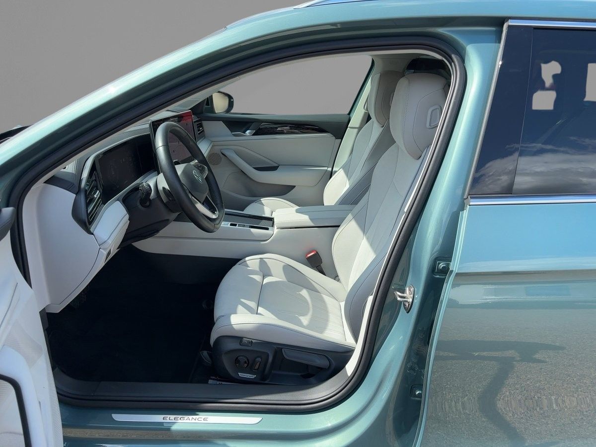 Volkswagen Passat Variant - Bild 10
