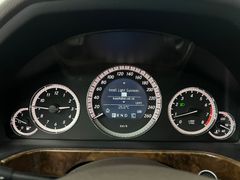 MERCEDES-BENZ E 250 CGI RENTNER / 1.HD / NUR 46.tKM /NEUWERTIG MERCEDES-BENZ E 250 CGI RENTNER / 1.HD / NUR 46.tKM /NEUWERTIG