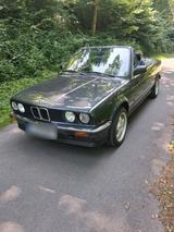 BMW E30 Cabrio 320i - BMW 320 aus 1990