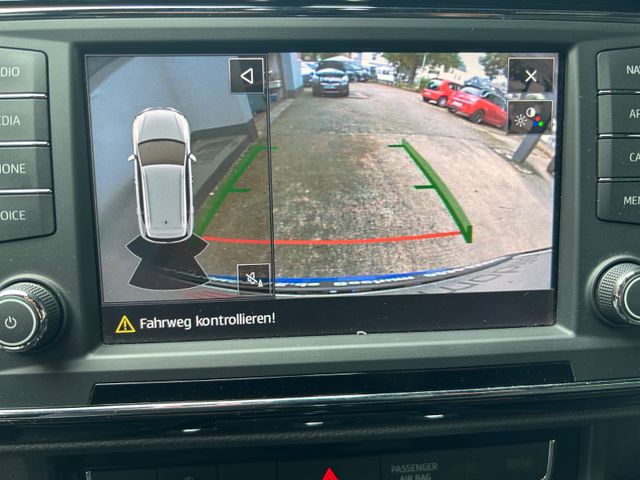 Fahrzeugabbildung Seat Ateca FR 4Drive+AHK+CarPlay+Alcantara+Kamera+