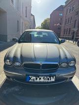 Jaguar X-Type 2.5 Liter V6 - - Jaguar X-Type: 2.5
