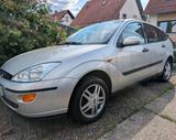 Ford Focus 1.4 Benziner TÜV bis O8/2027-13... - gebrauchte Ford Focus aus dem Jahr 2000
