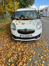 Opel Combo mit Motorschaden - Opel: Motorschaden