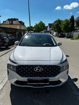 Hyundai SANTA FE 2.2 CRDi Signature 4WD DCT SEVEN Si... - Hyundai SANTA FE in München