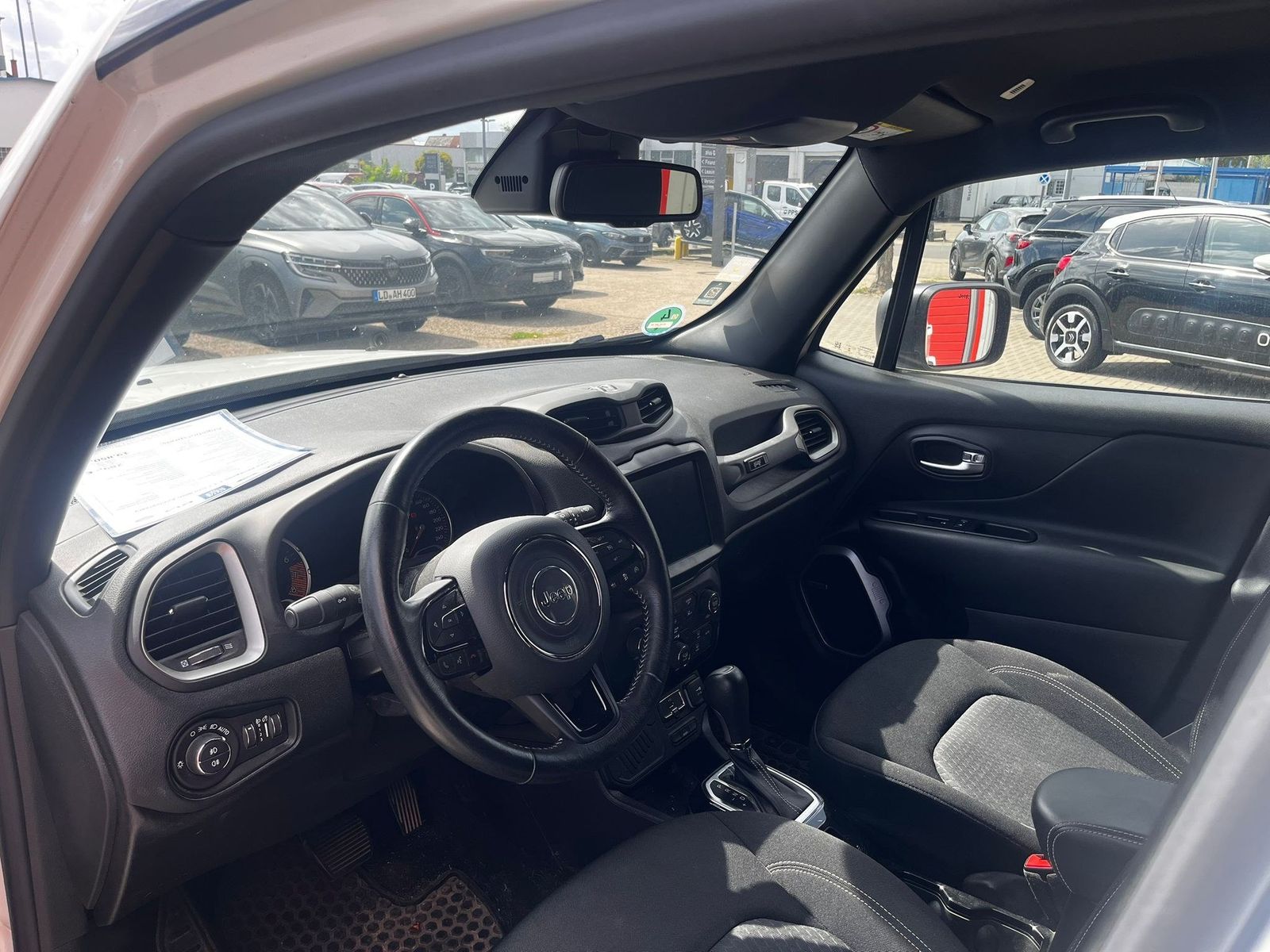 JEEP Renegade 1.3 T-GDI 80th Anniversary Automatik – Bild 4