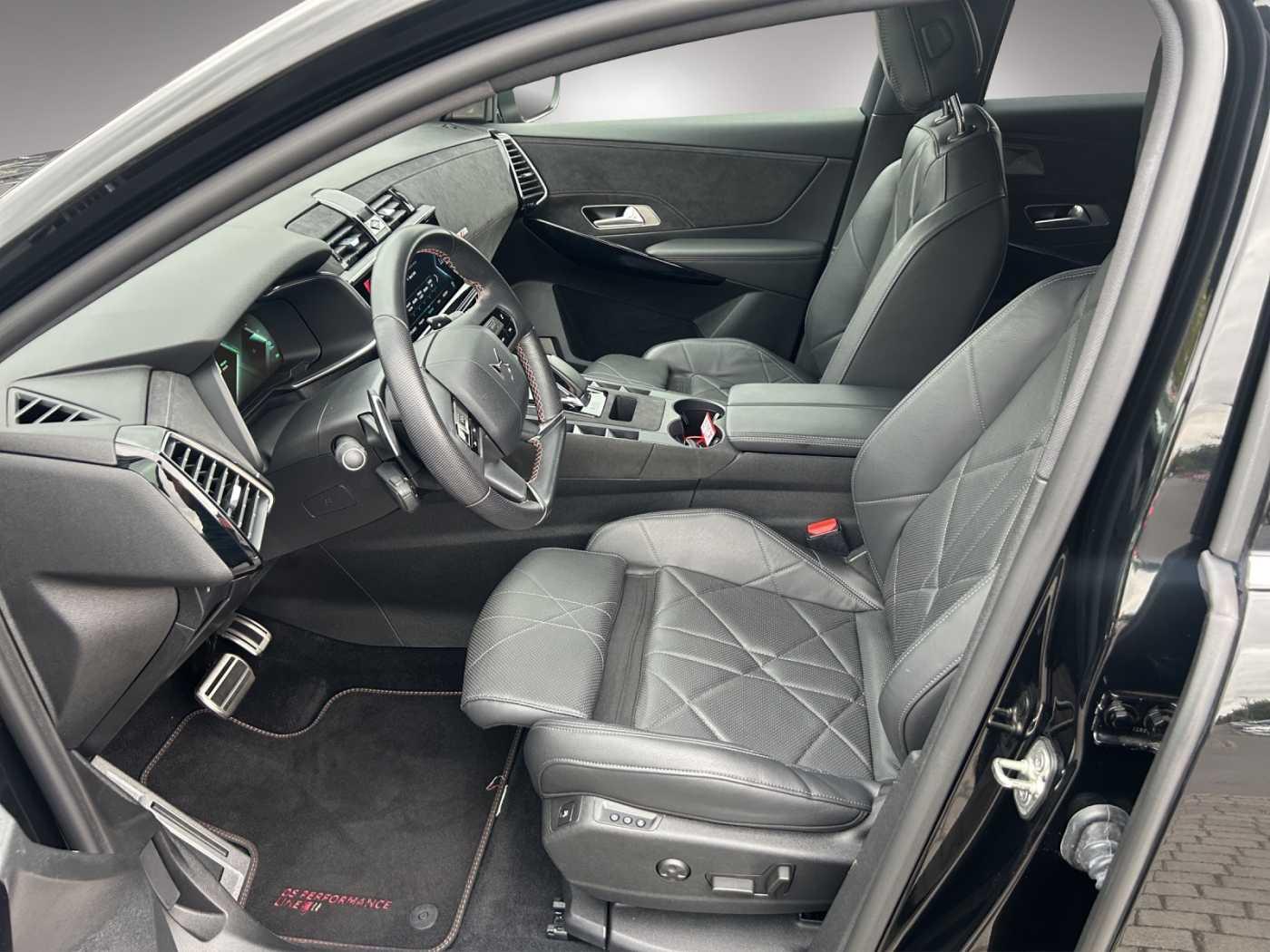 DS Automobiles DS7 Crossback E-Tense 4x4 Performance Line