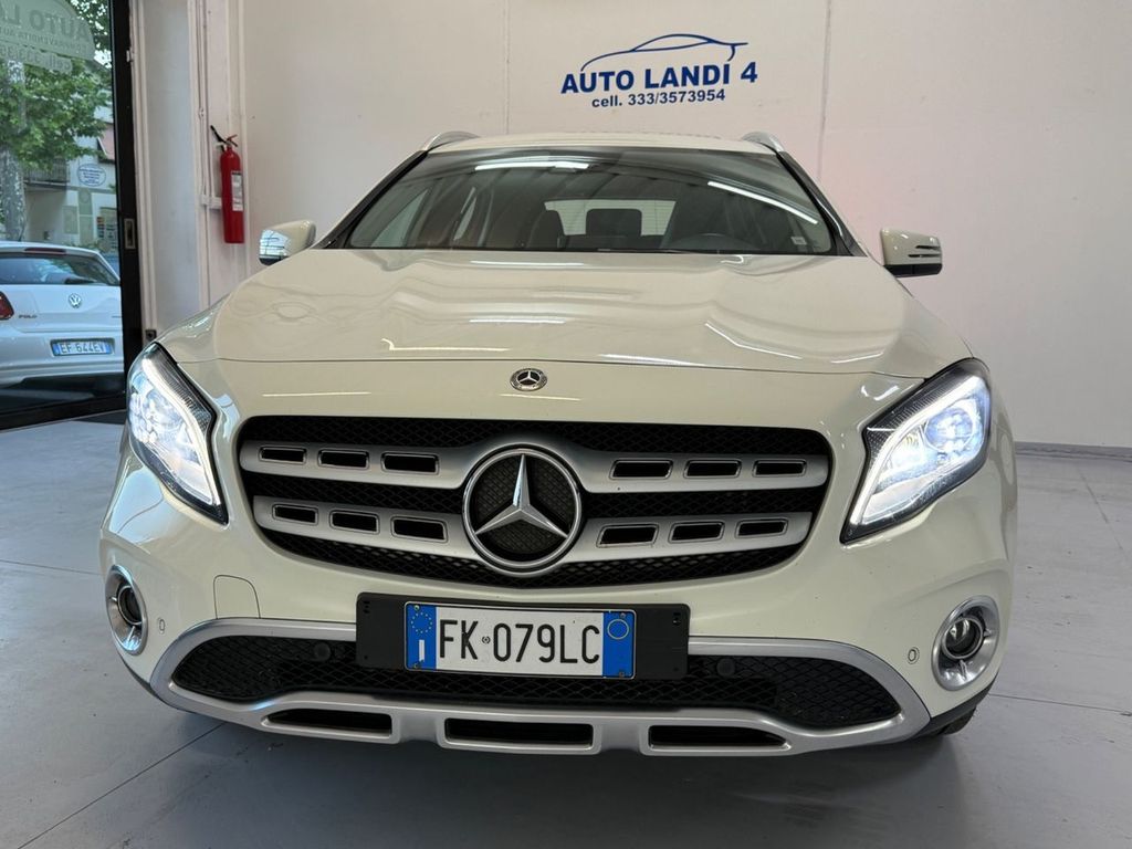 Image of Mercedes-Benz GLA 200