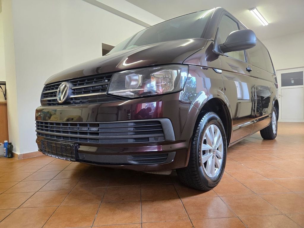 Image of Volkswagen T6 Multivan